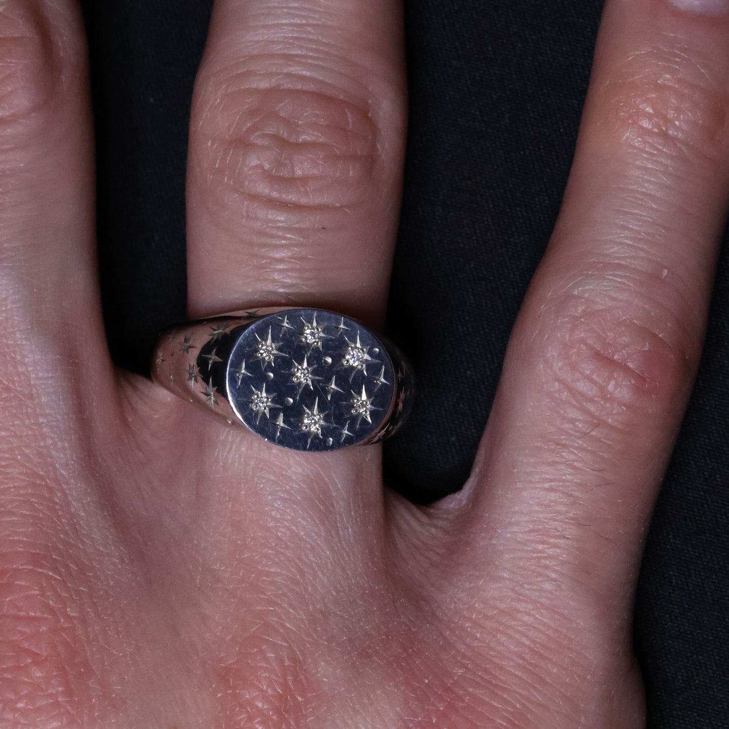 ASTRA OVAL / HORIZONTAL / MIRROR