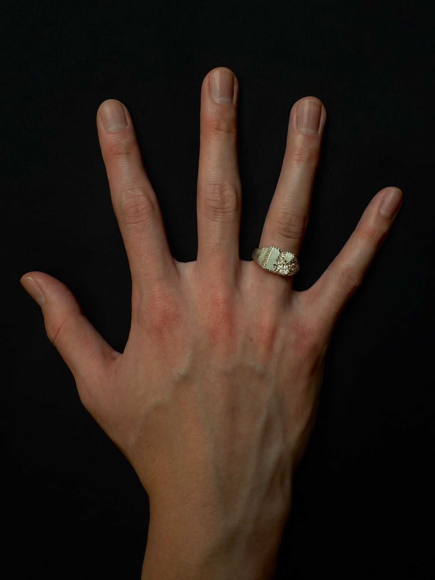 FRACTURED BEADED SQUARE