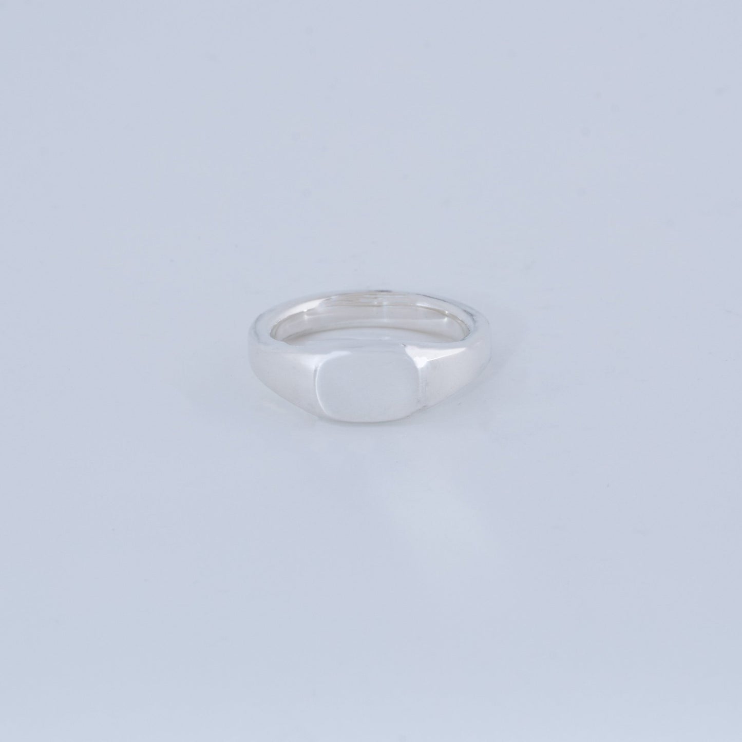 OVAL RECTANGLE SIGNET RING