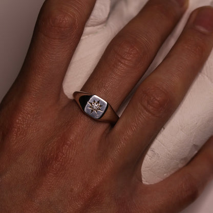 HALO SQUARE SIGNET