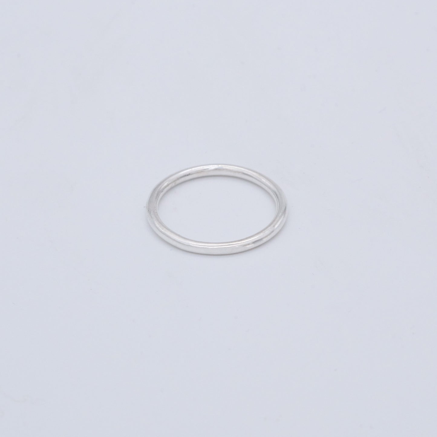 SLIM ROUND RING