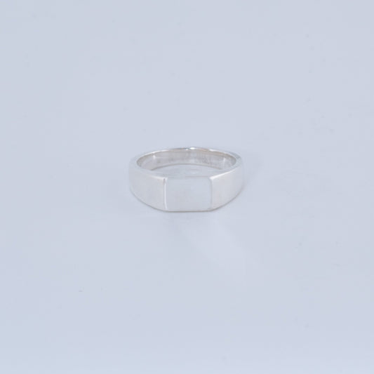 RECTANGULAR SIGNET RING