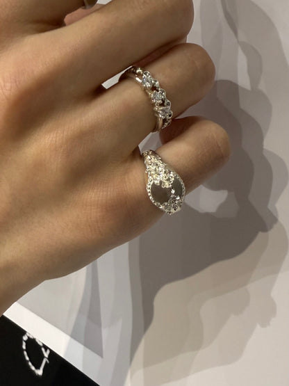 FRACTURED BEADED CIRCLE