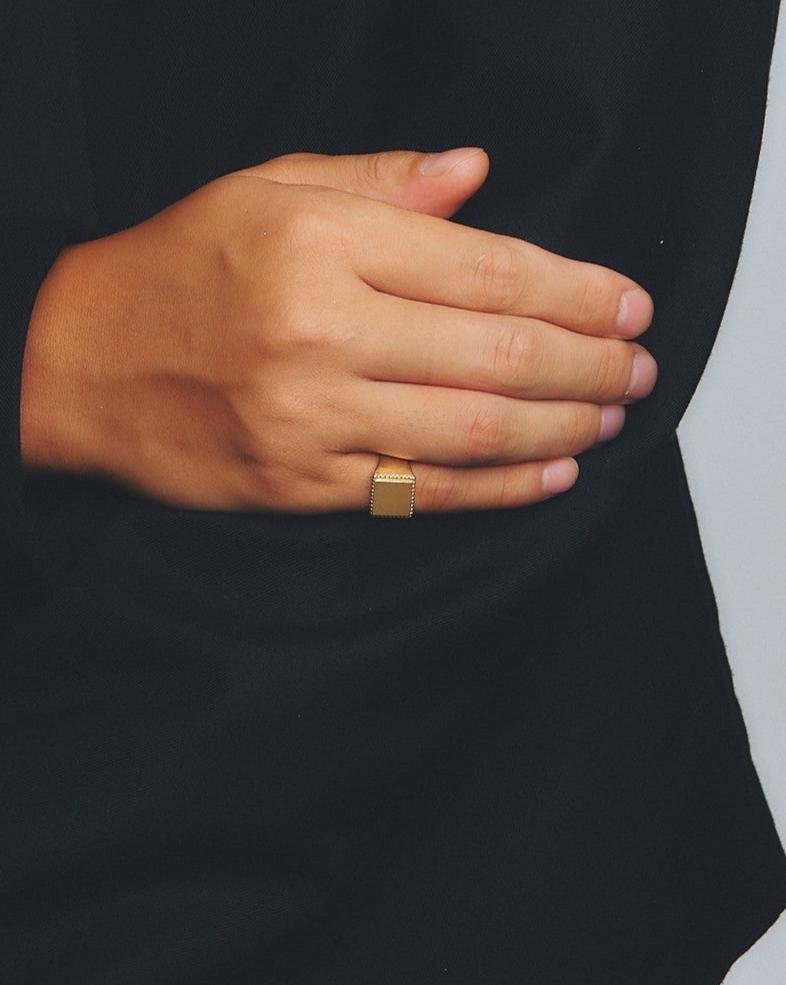 BEADED SQUARE SIGNET RING