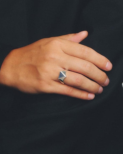 BEADED TRIANGLE SIGNET RING