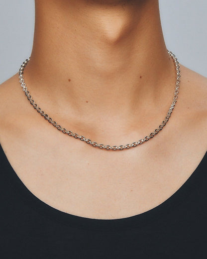 SQUARE CURVE CHAIN NECKLACE